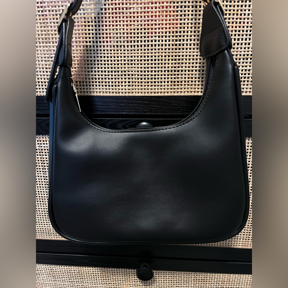 Amazon Purse - Picture 2 of 6